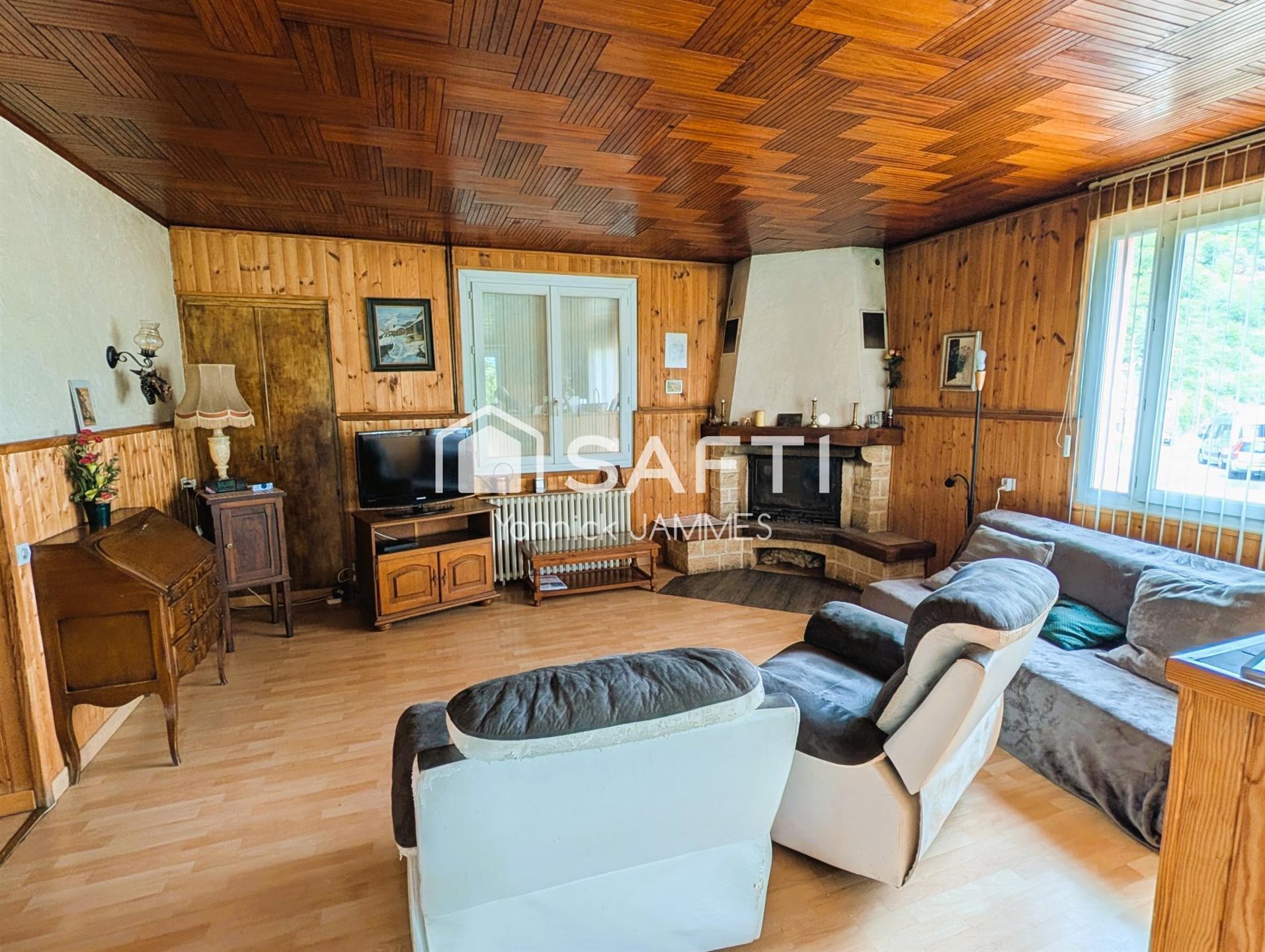 Maison à vendre, 375m², Saint-Affrique