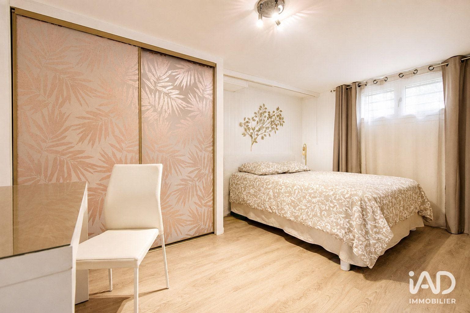 Maison à vendre, 150m², Les Eparres