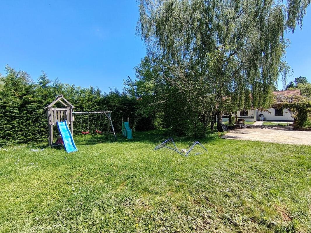 Maison à vendre, 131m², Mont-Saint-Martin