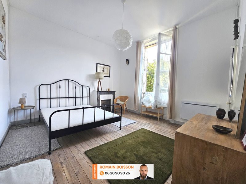 Maison à vendre, 245m², Saint-Pardoux-la-Rivière