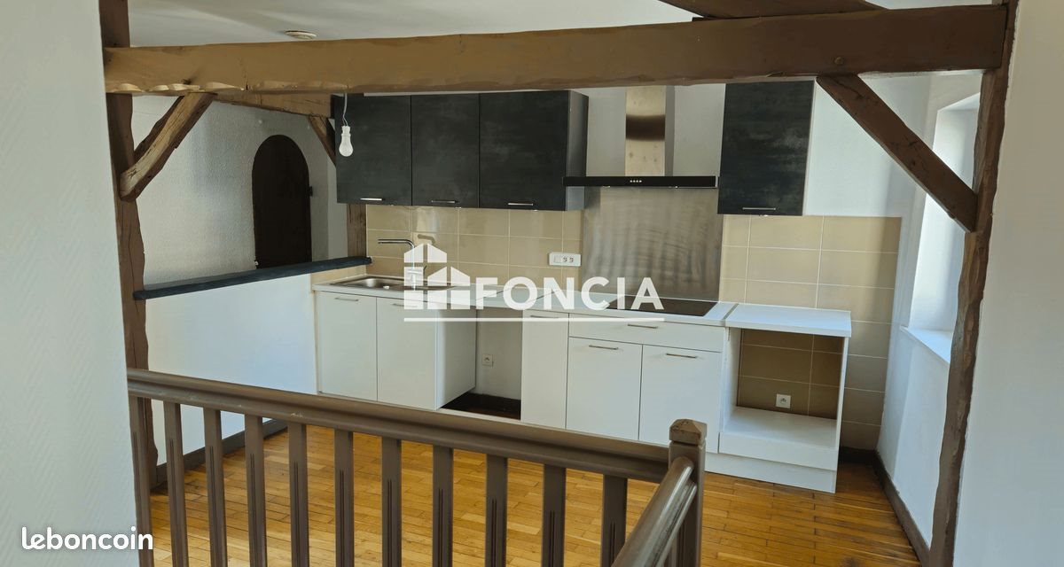 Maison à louer, 102m², Chaponost