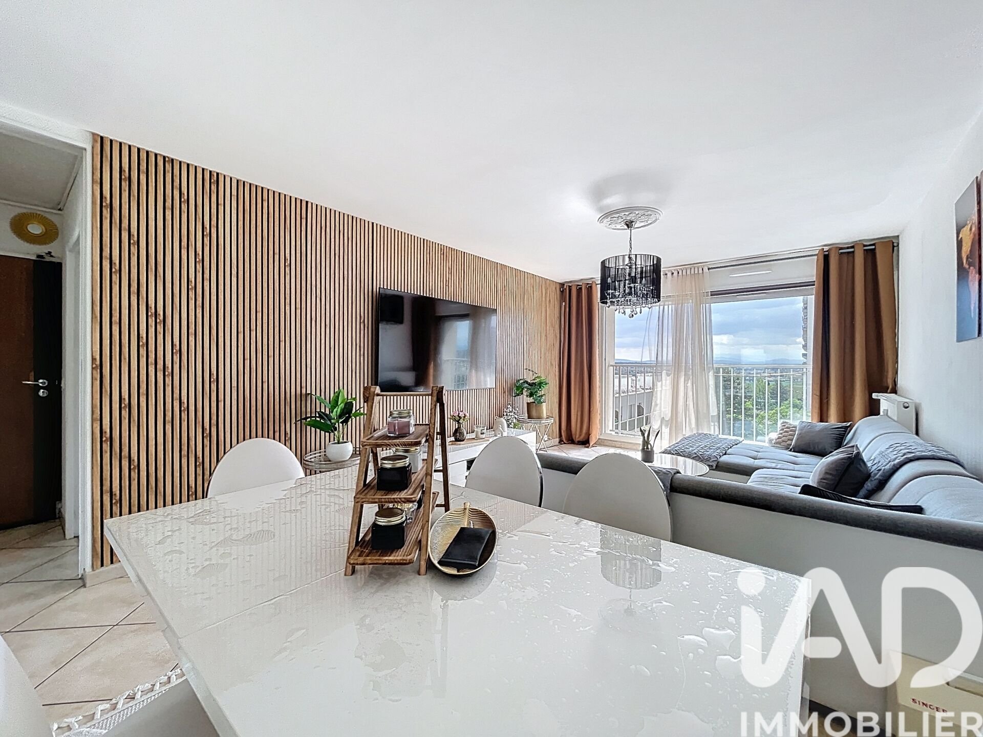 Appartement à vendre, 94m², Vénissieux