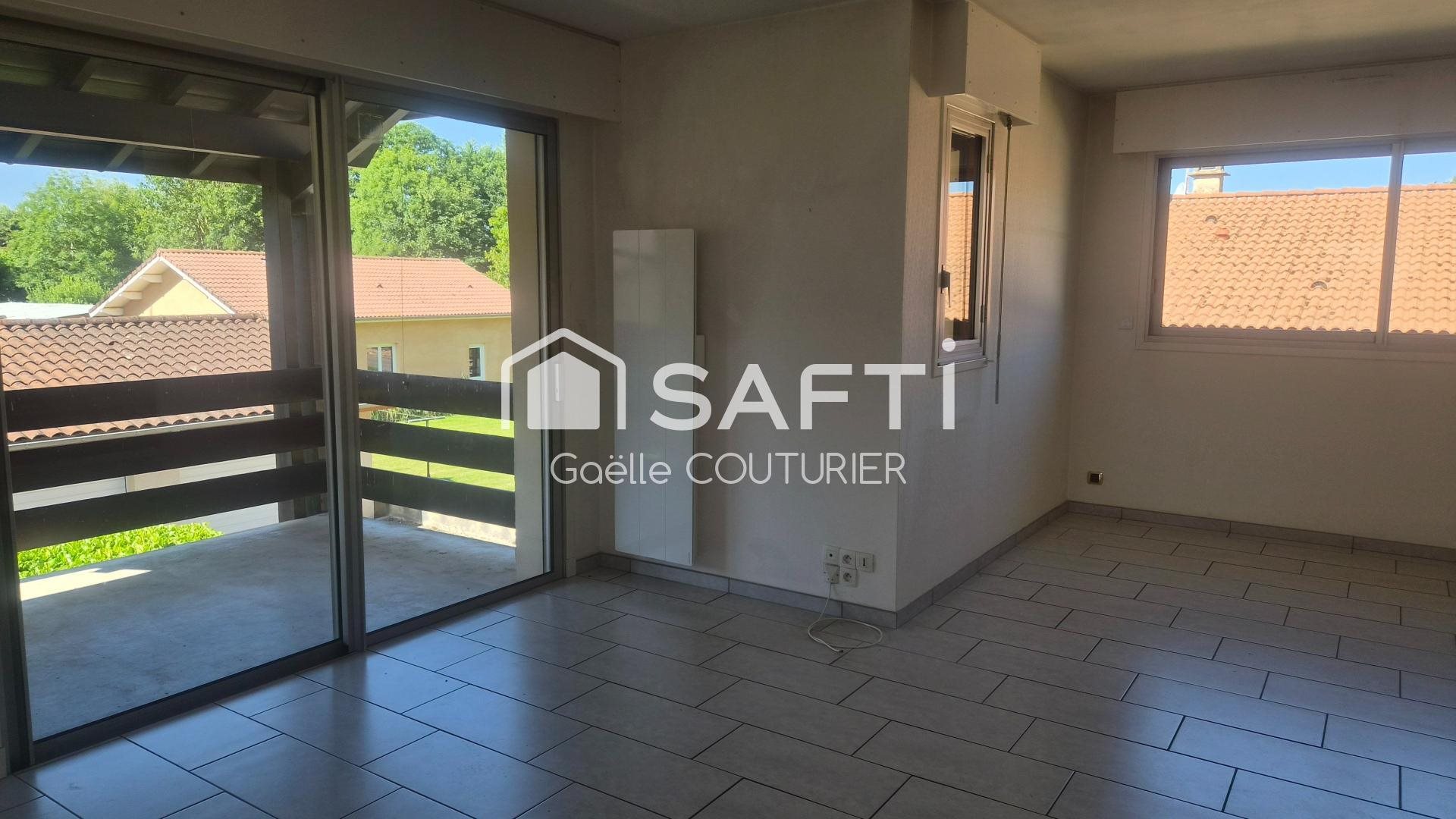Maison à vendre, 186m², Vaux-en-Bugey