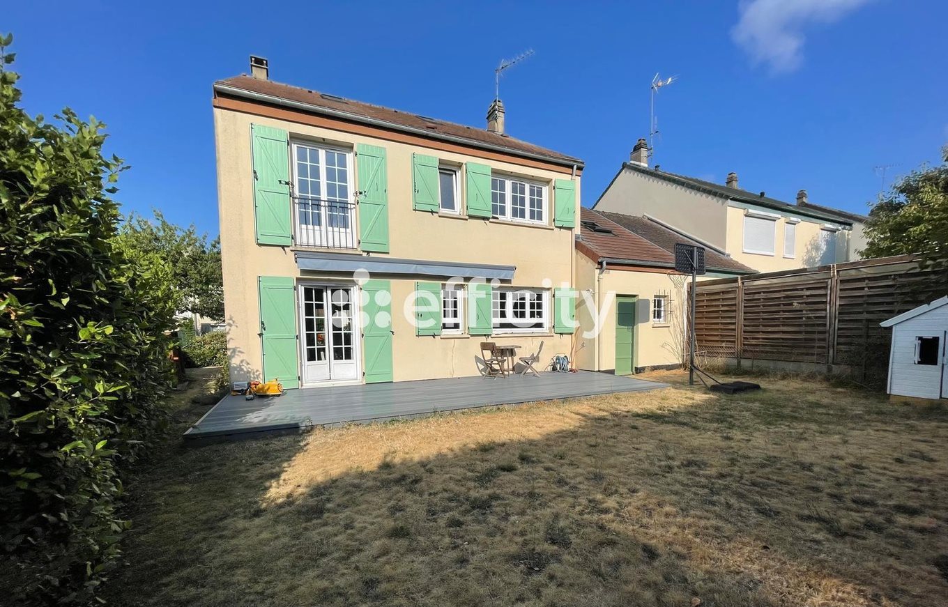 Maison à vendre, 138m², Rambouillet