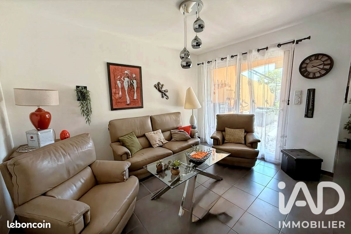 Appartement à vendre, 62m², Gémenos