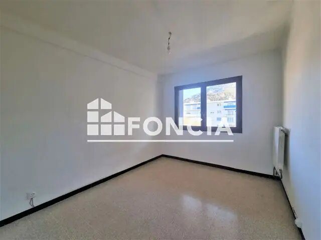 Appartement à louer, 68m², Toulon