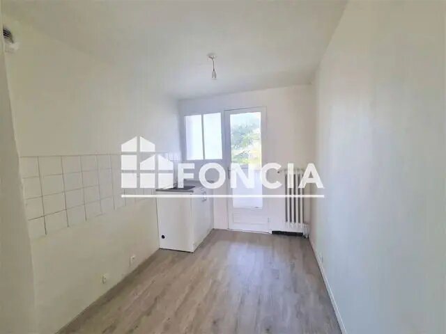 Appartement à louer, 68m², Toulon