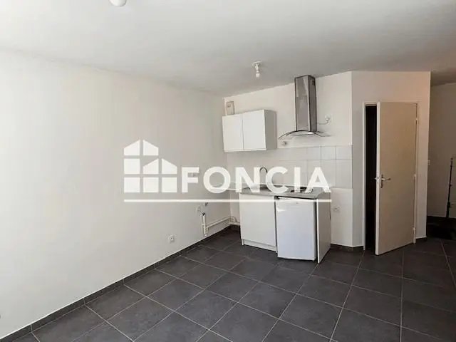 Appartement à louer, 24m², La Seyne-sur-Mer