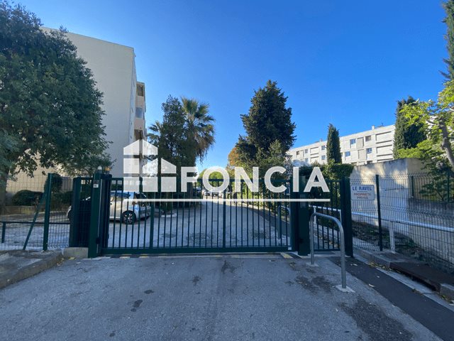 Appartement à louer, 79m², Hyères