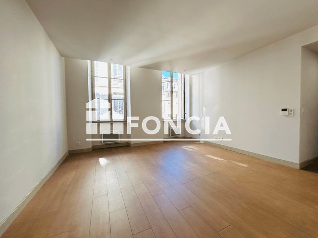 Appartement à louer, 56m², Toulon