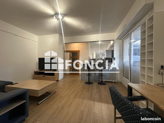 Appartement à louer, 49m², Toulon