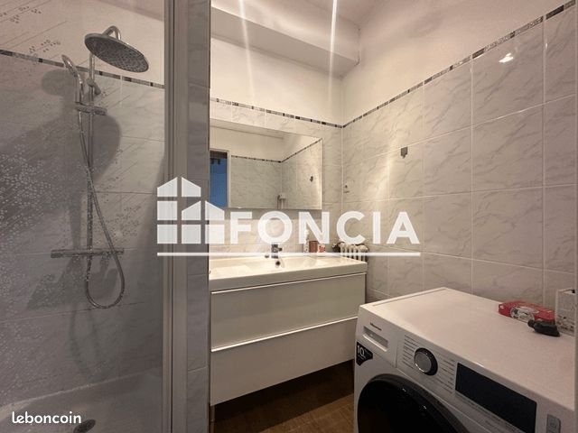 Appartement à louer, 49m², Toulon