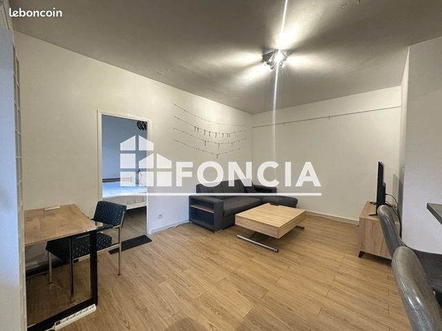 Appartement à louer, 49m², Toulon