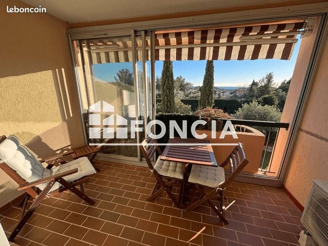 Appartement à louer, 28m², Bandol