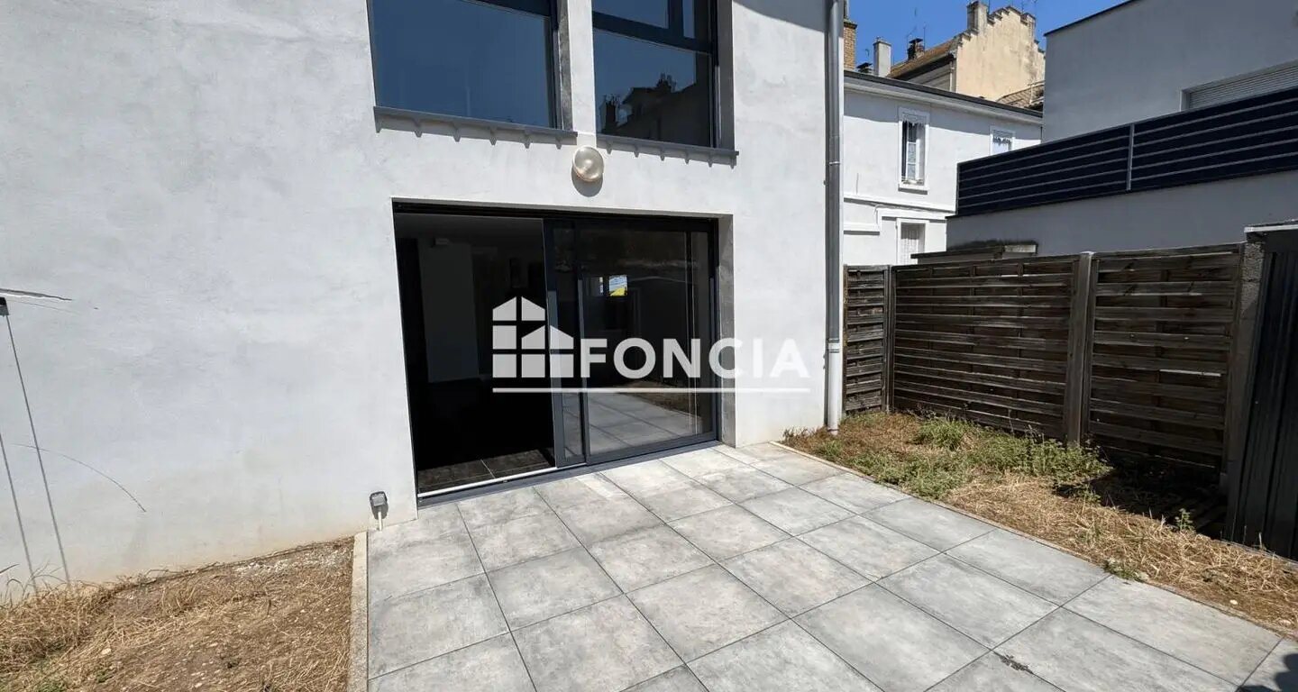 Maison à louer, 95m², Lyon 3ème