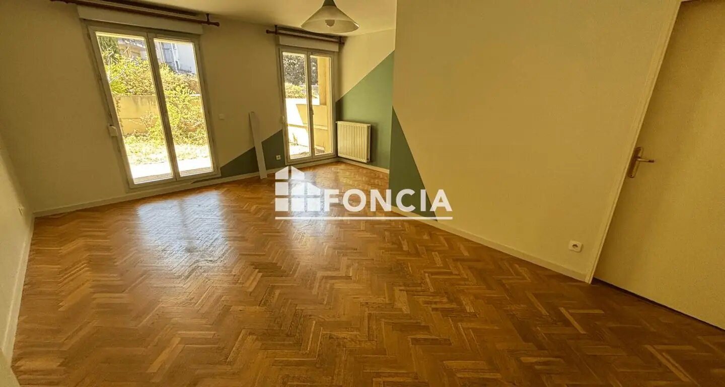 Appartement à louer, 69m², Lyon 7ème