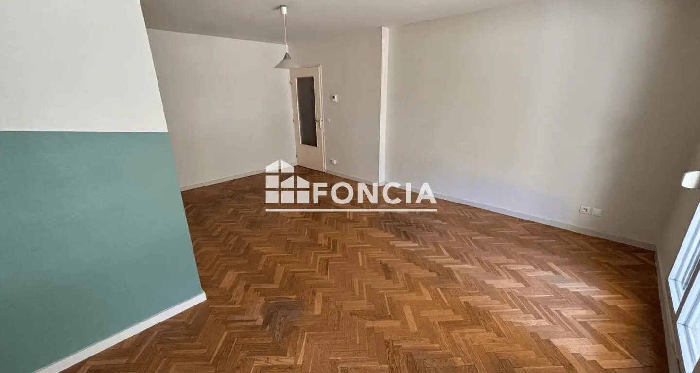 Appartement à louer, 69m², Lyon 7ème