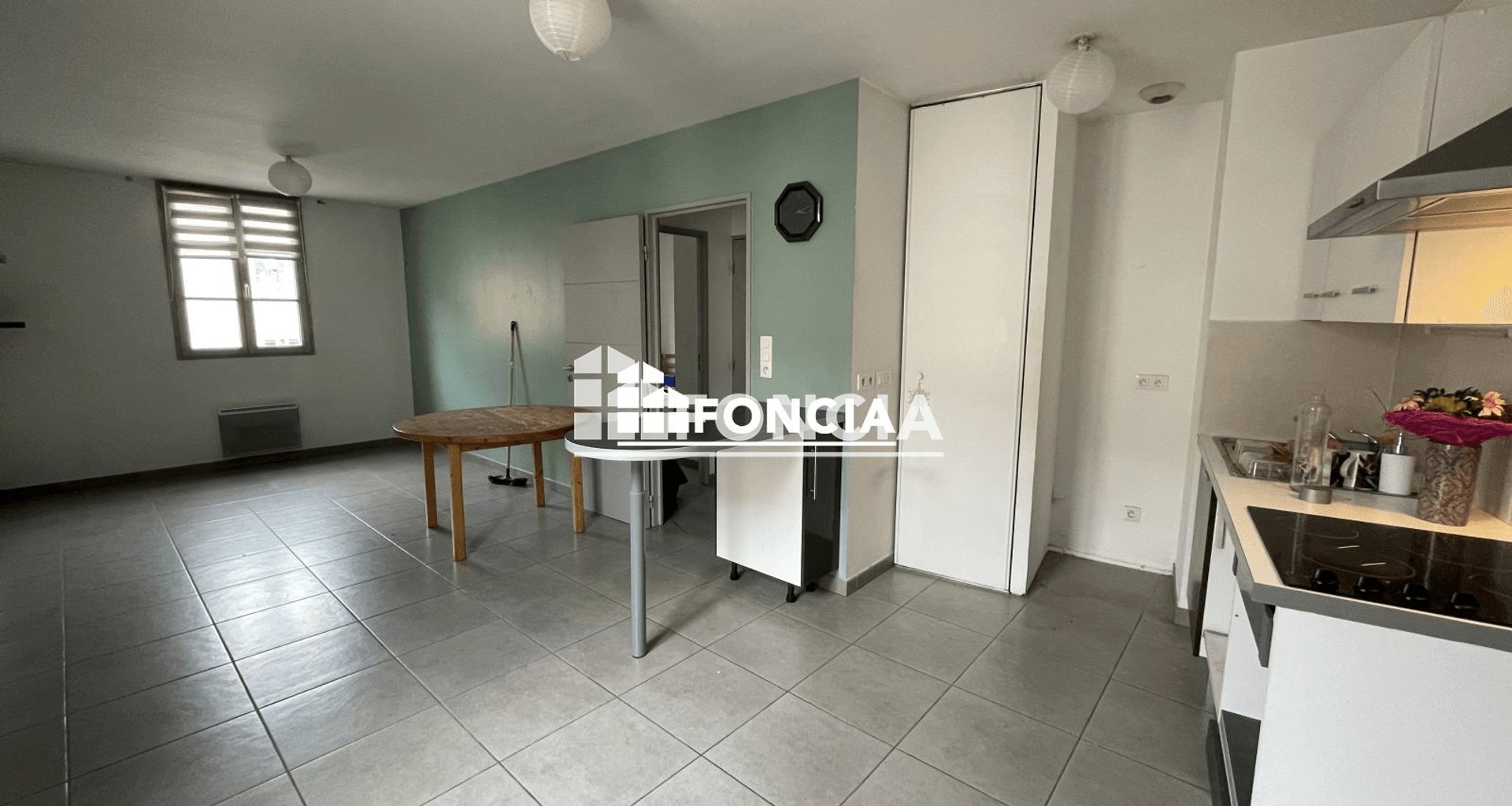 Appartement à louer, 45m², Neuville-sur-Saône