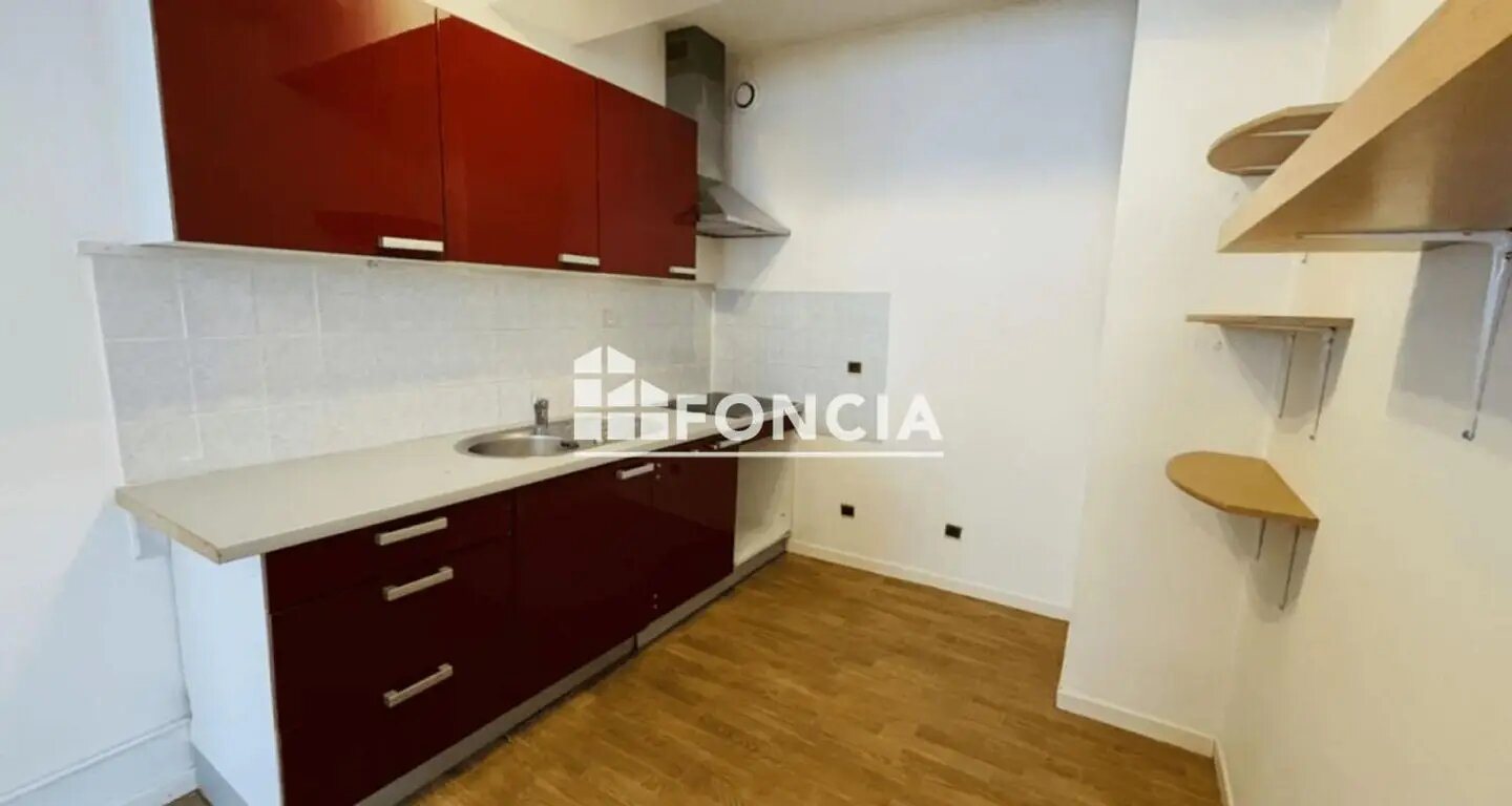 Appartement à louer, 68m², Trévoux