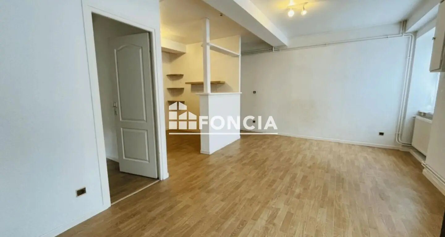 Appartement à louer, 68m², Trévoux