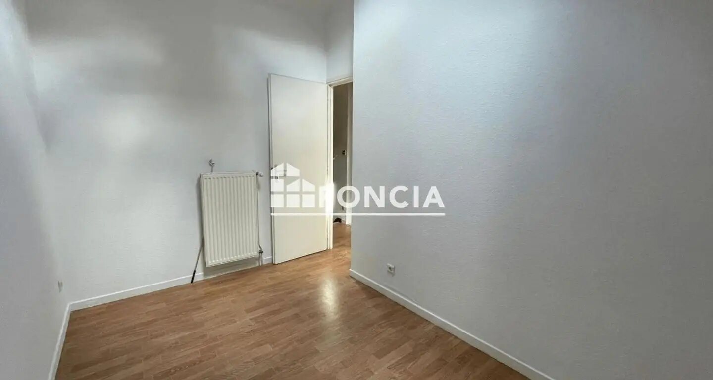 Appartement à louer, 68m², Trévoux