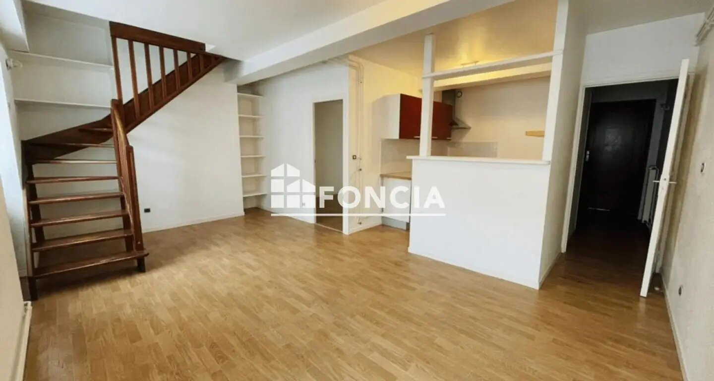 Appartement à louer, 68m², Trévoux