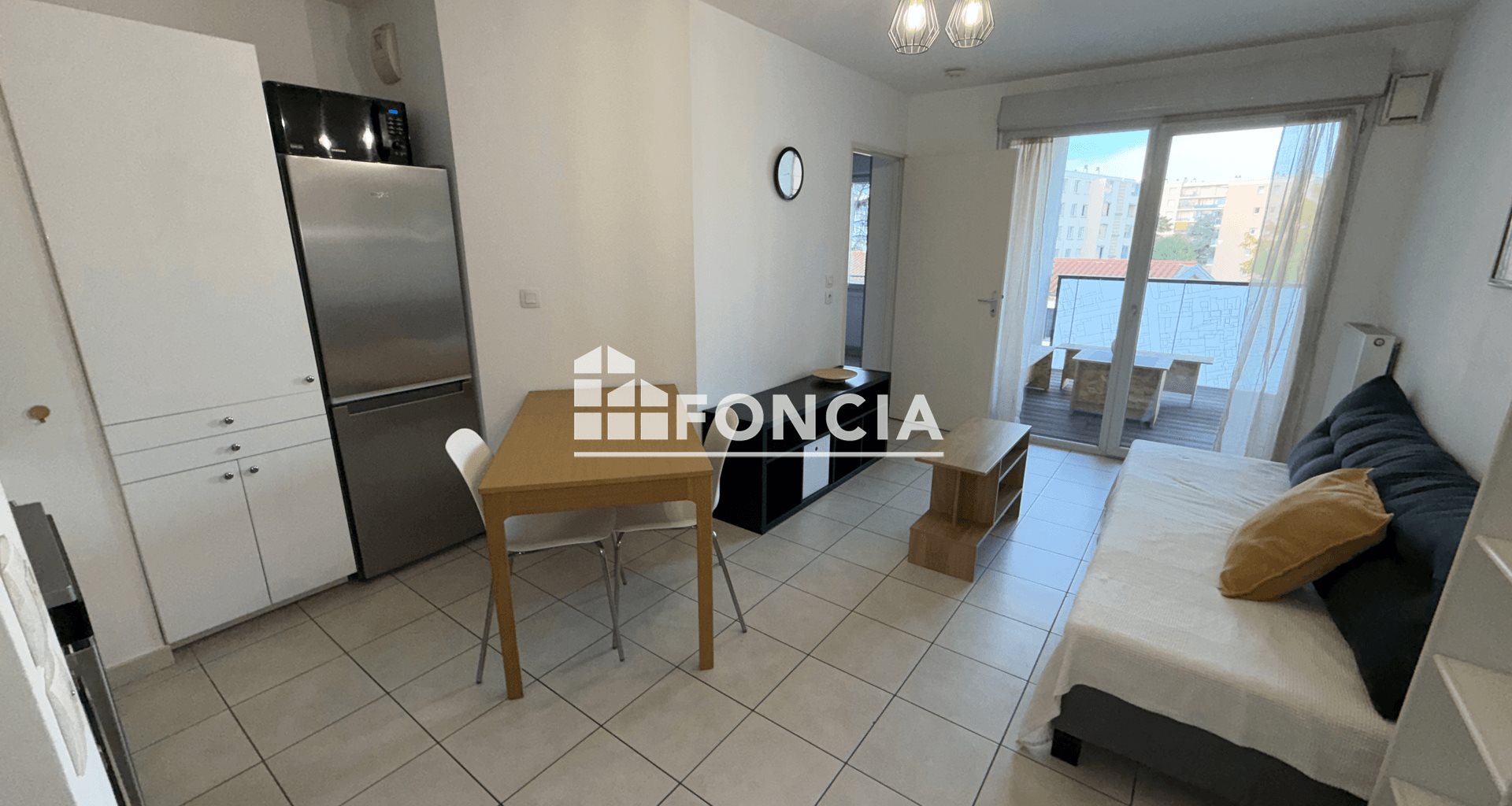 Appartement à louer, 34m², Vénissieux