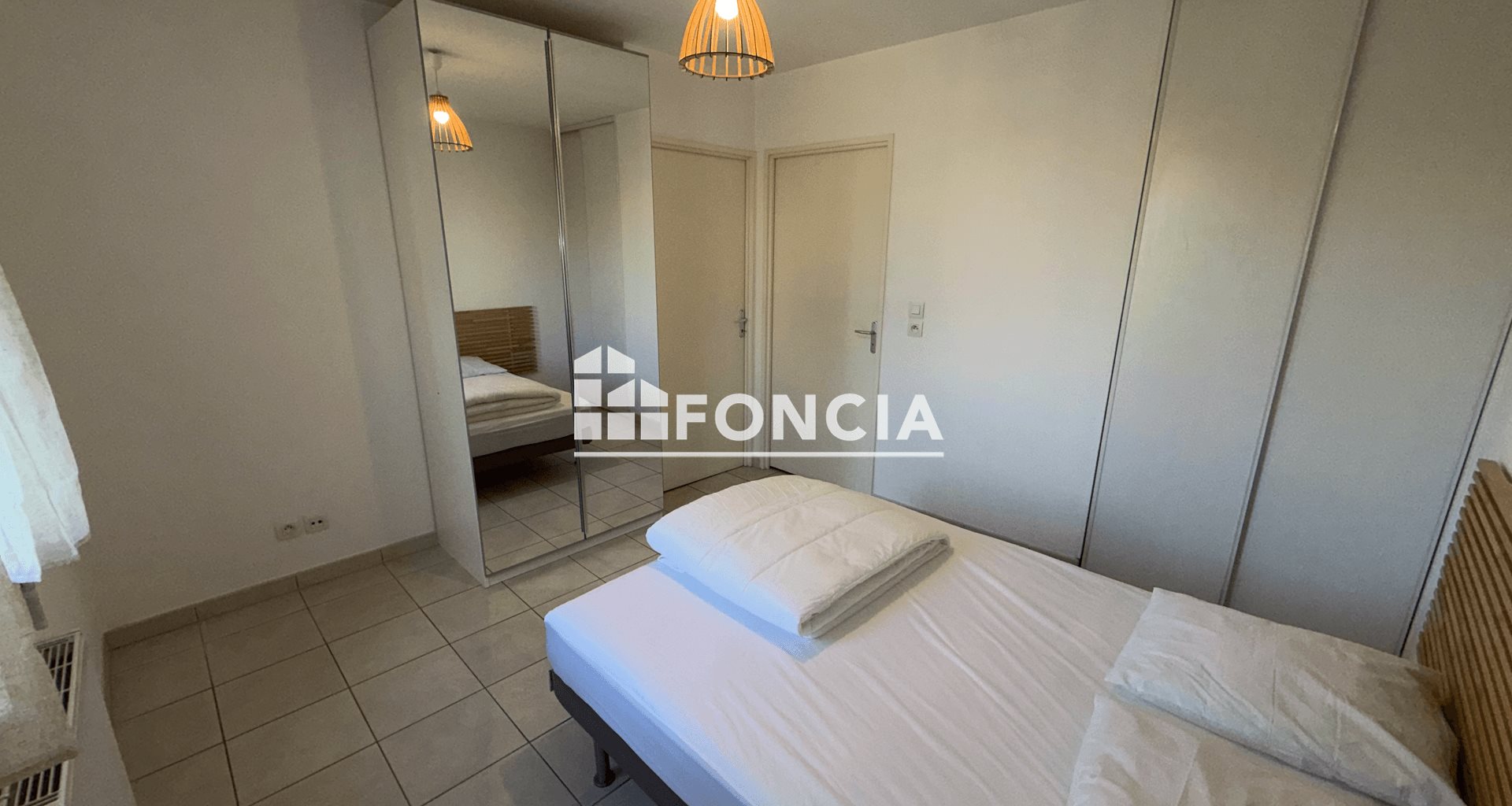 Appartement à louer, 34m², Vénissieux