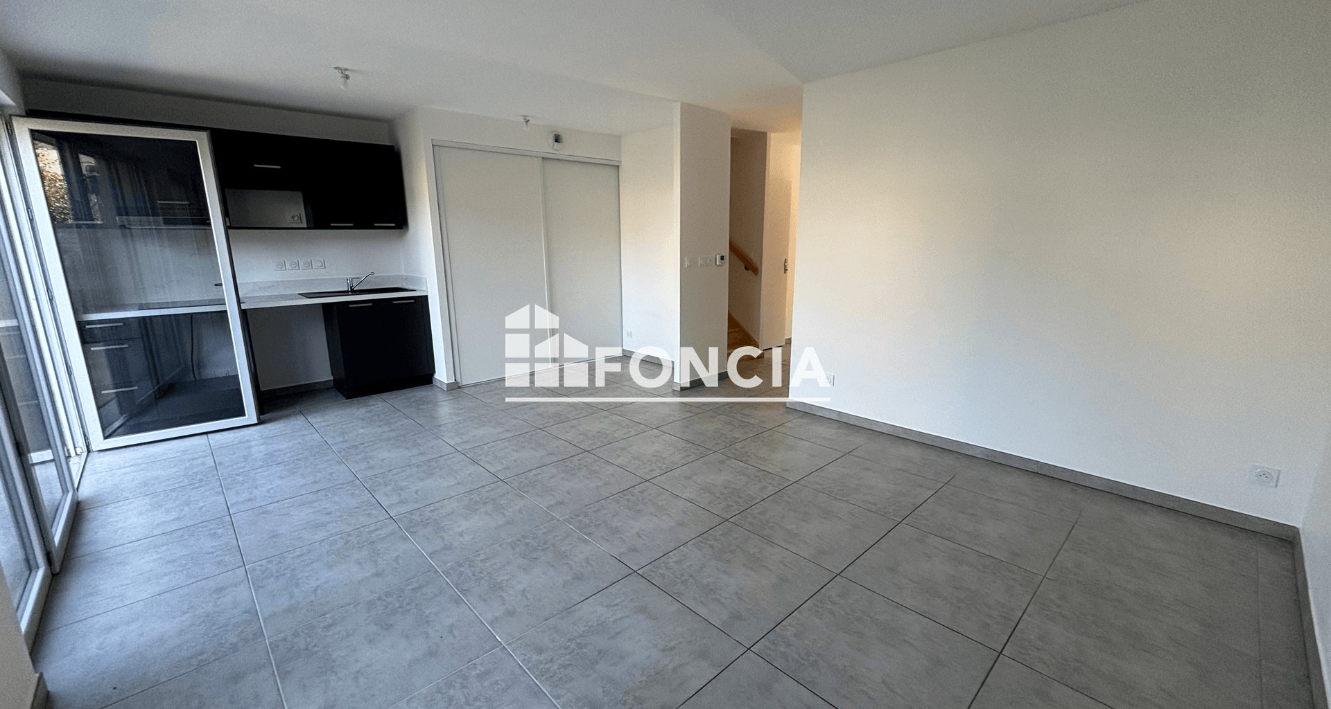 Maison à louer, 89m², Fontaines-Saint-Martin