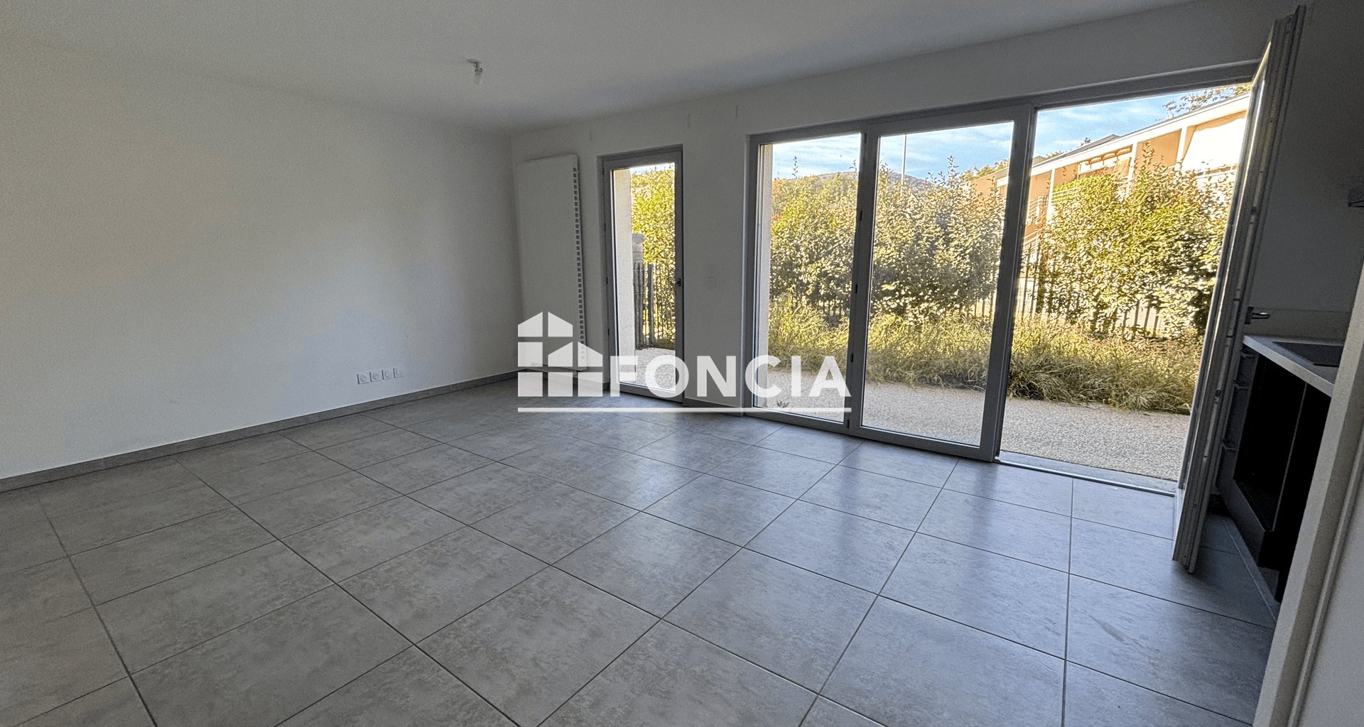 Maison à louer, 89m², Fontaines-Saint-Martin