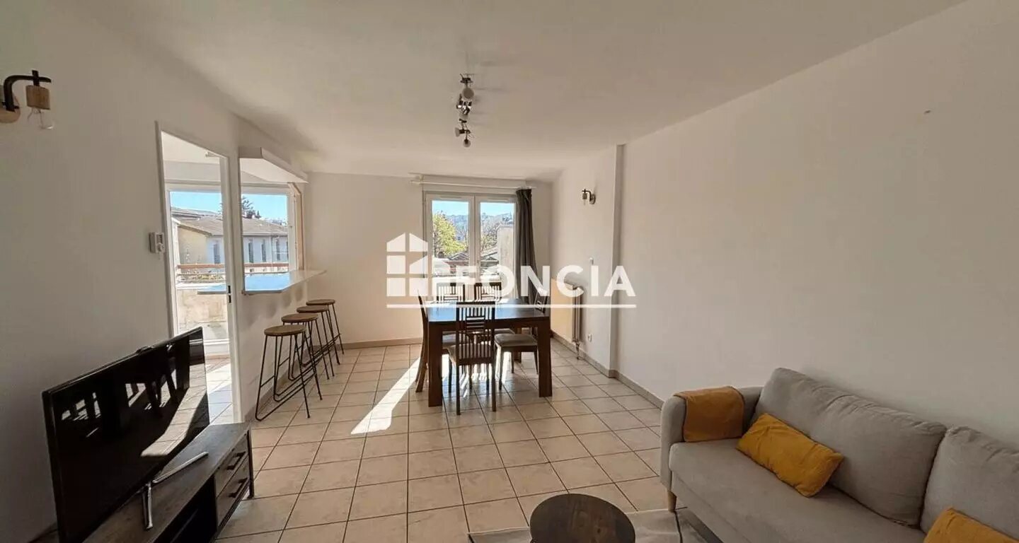 Appartement à louer, 61m², Brignais