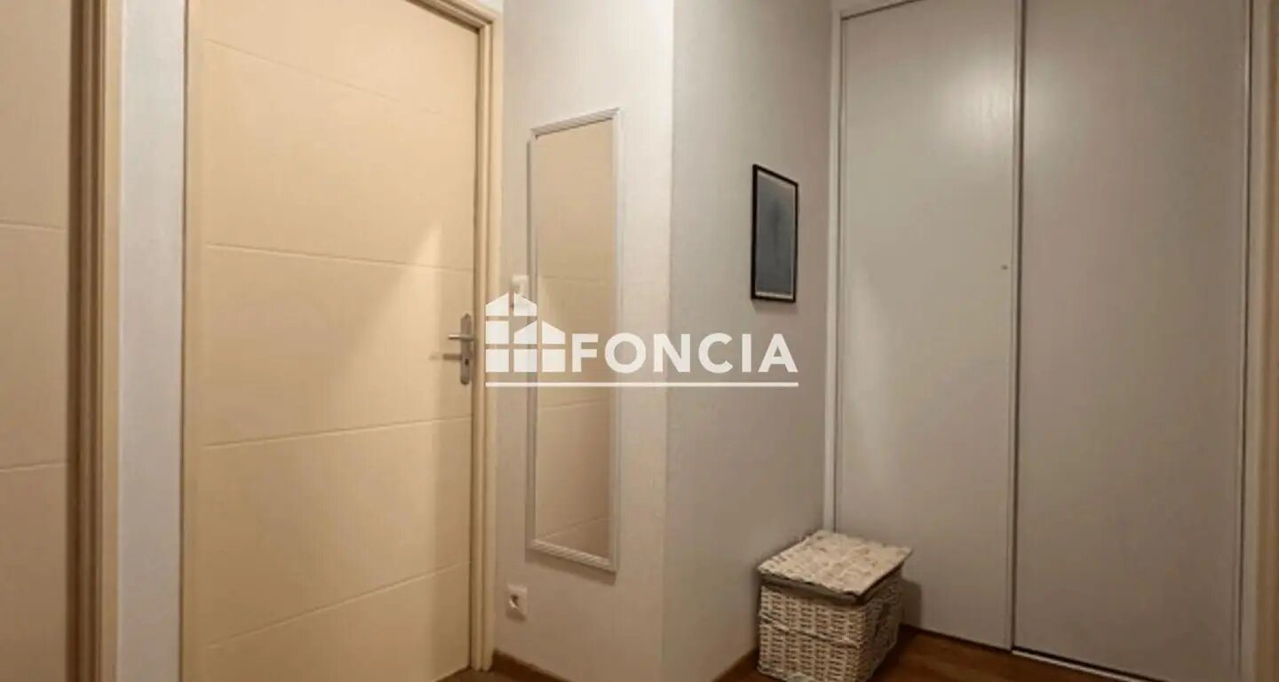Appartement à louer, 56m², Thoissey