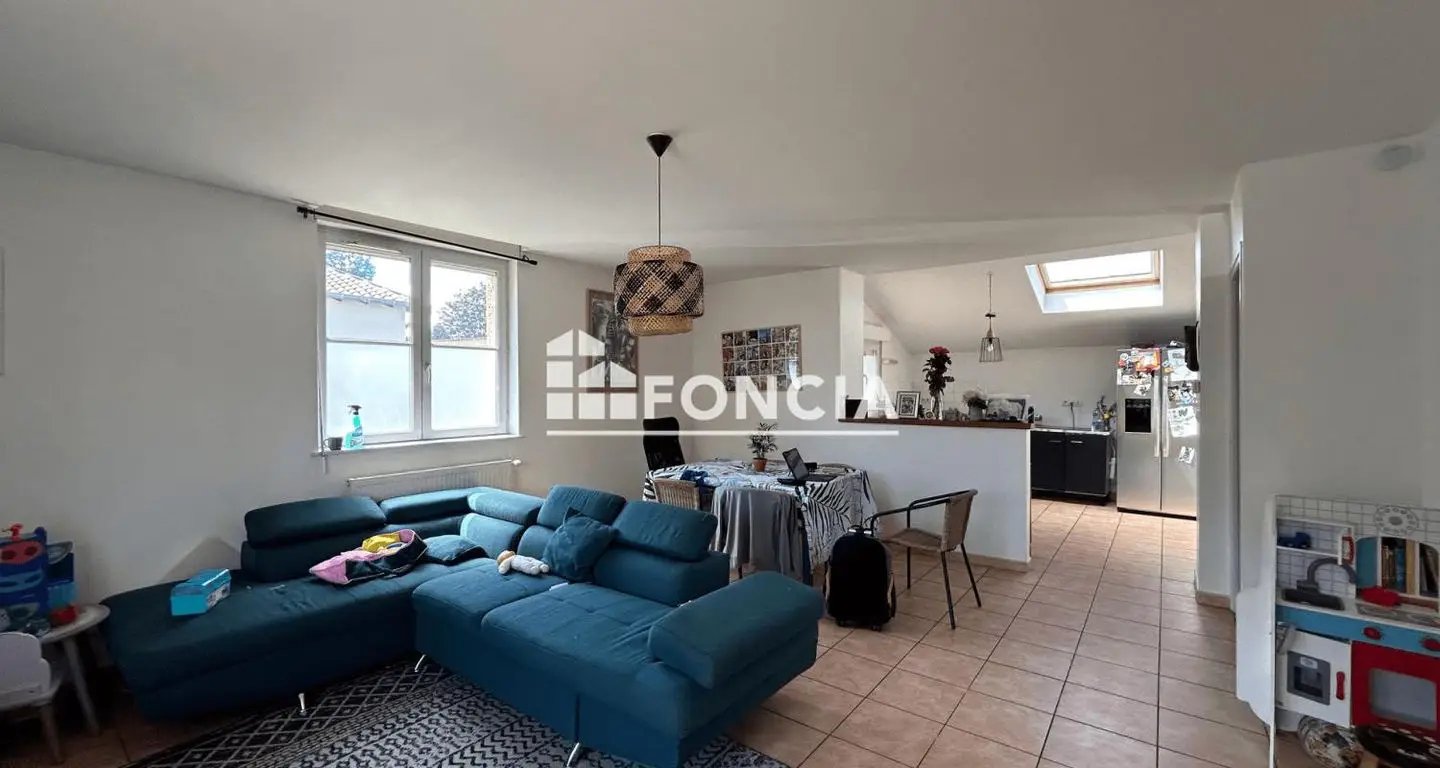 Maison à louer, 84m², Saint-Didier-de-Formans