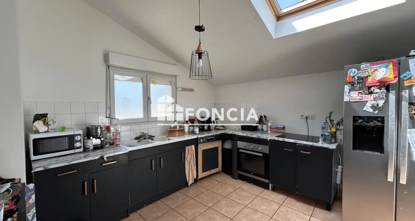 Maison à louer, 84m², Saint-Didier-de-Formans