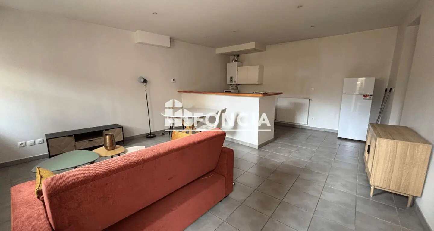 Appartement à louer, 45m², Neuville-sur-Saône