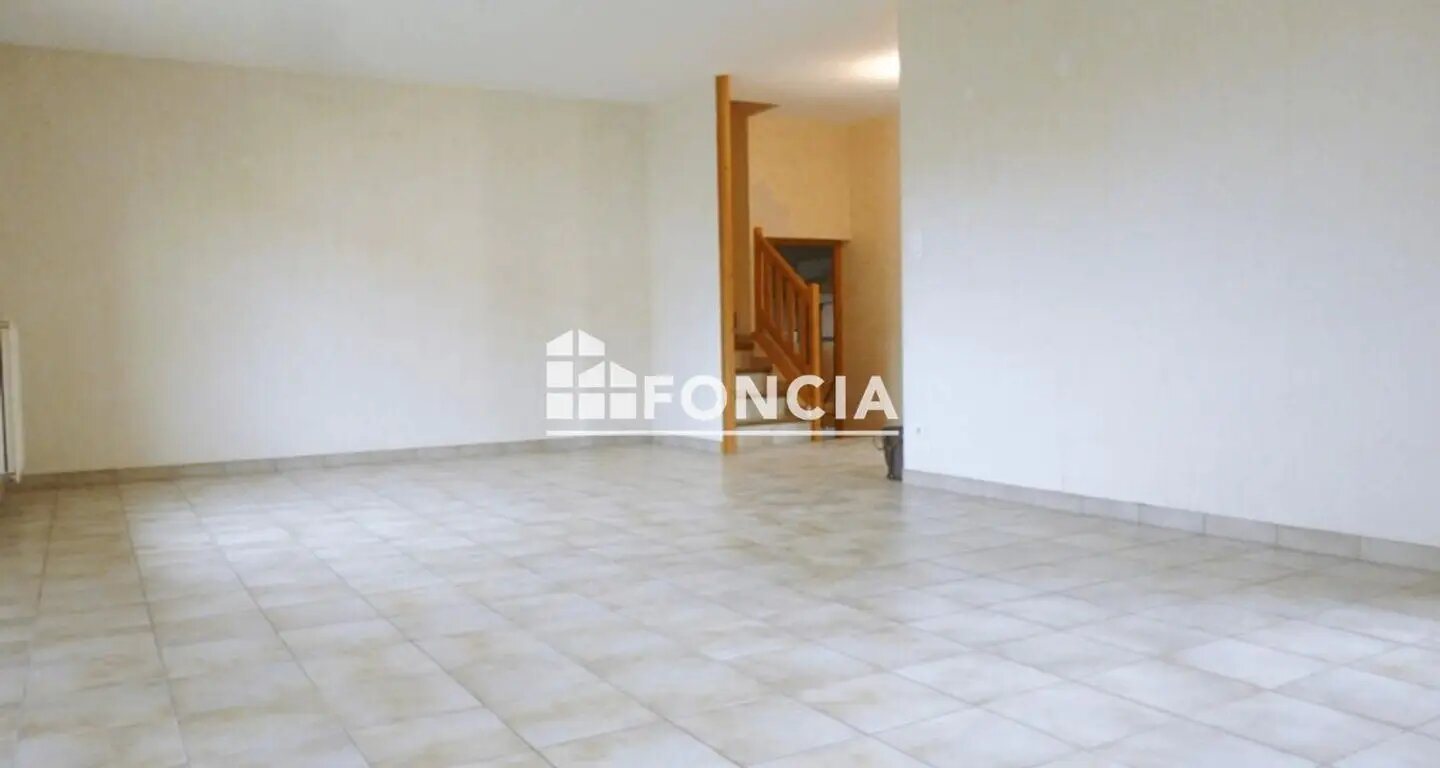 Maison à louer, 107m², Frans