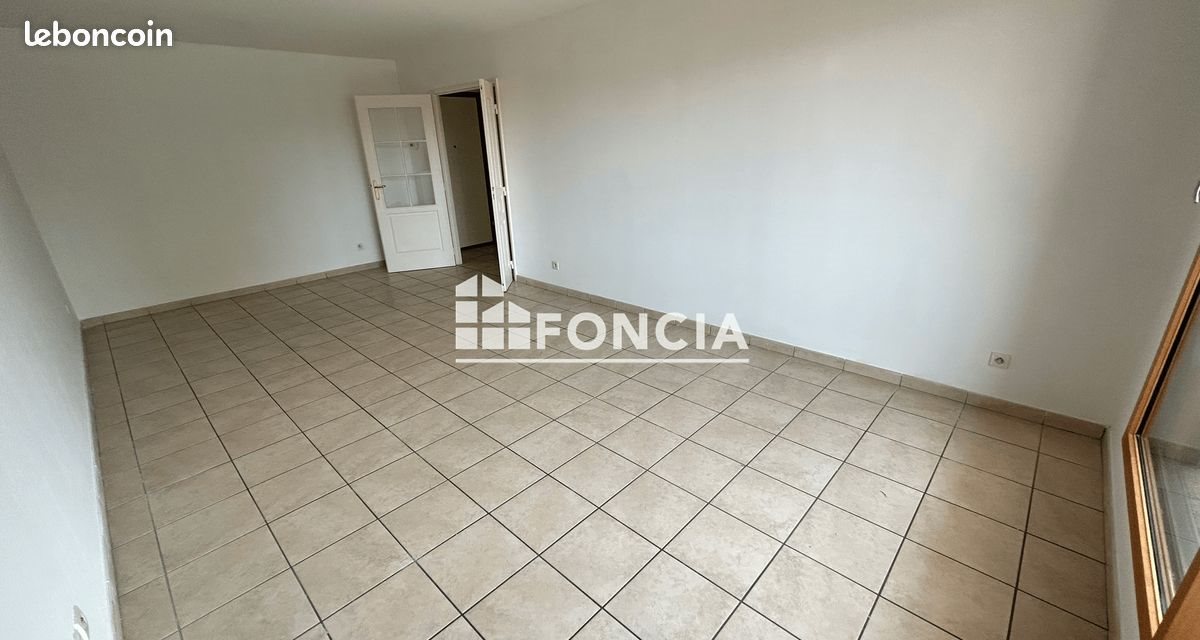 Appartement à louer, 80m², Genas
