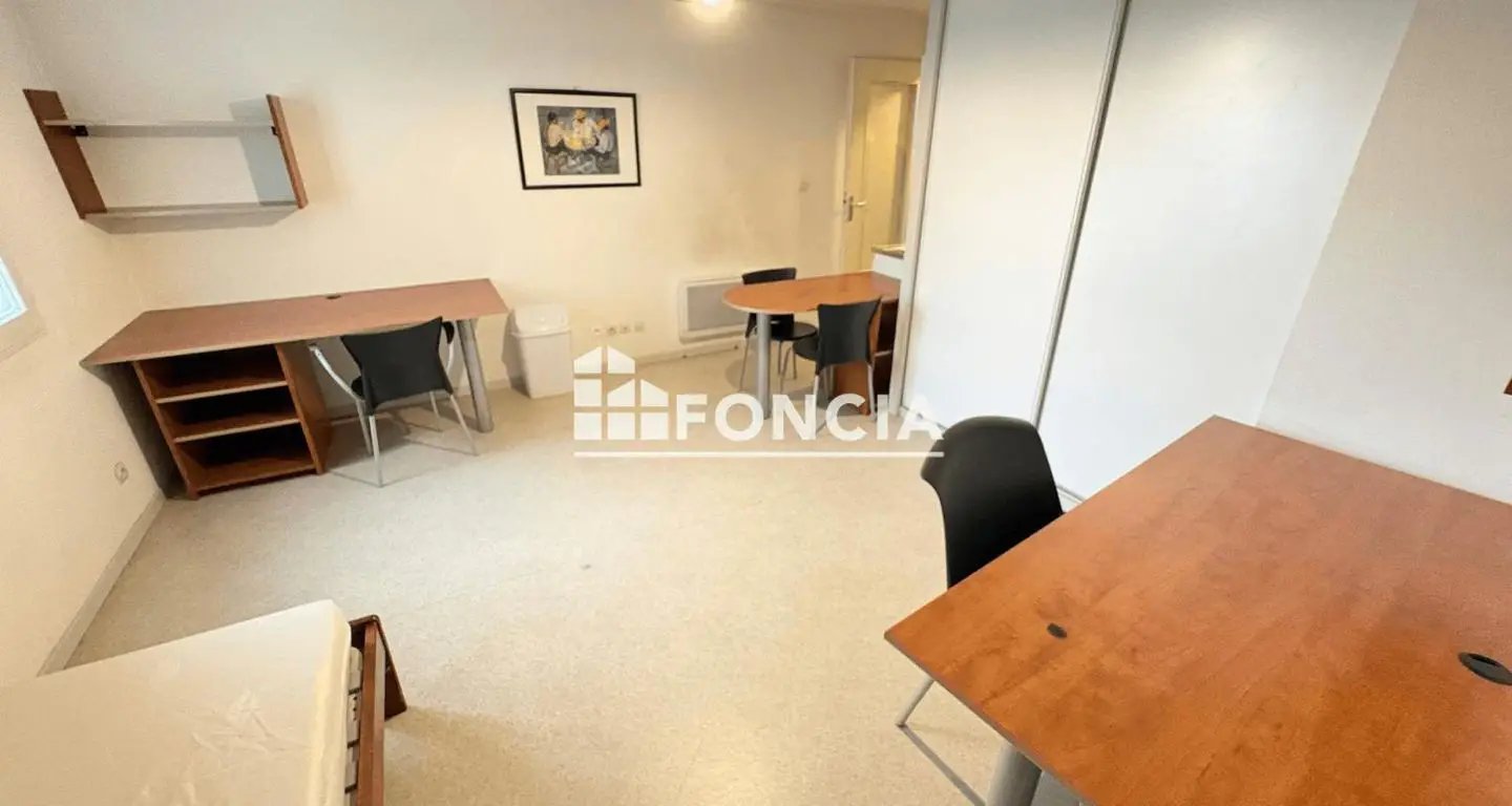 Appartement à louer, 25m², Valence