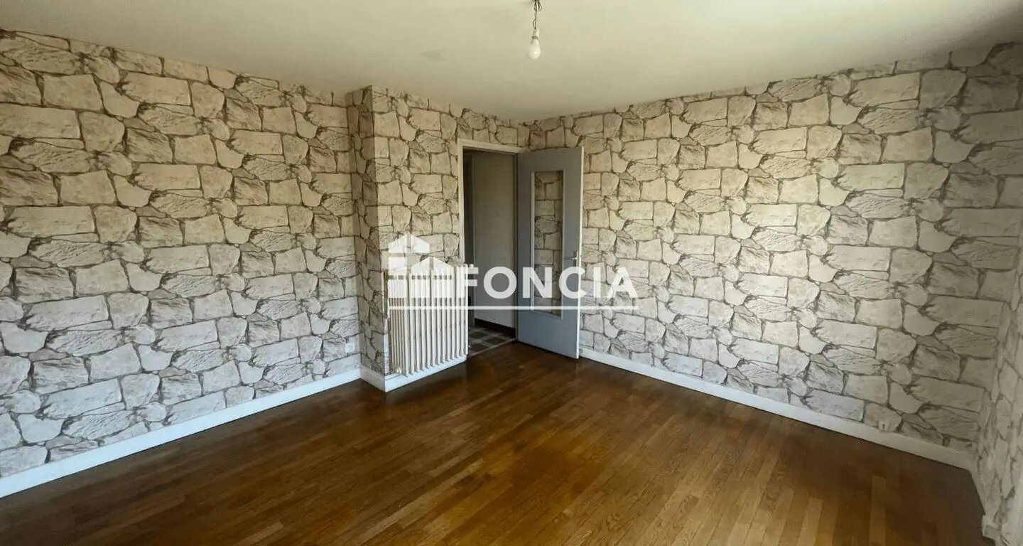 Appartement à louer, 73m², Valence
