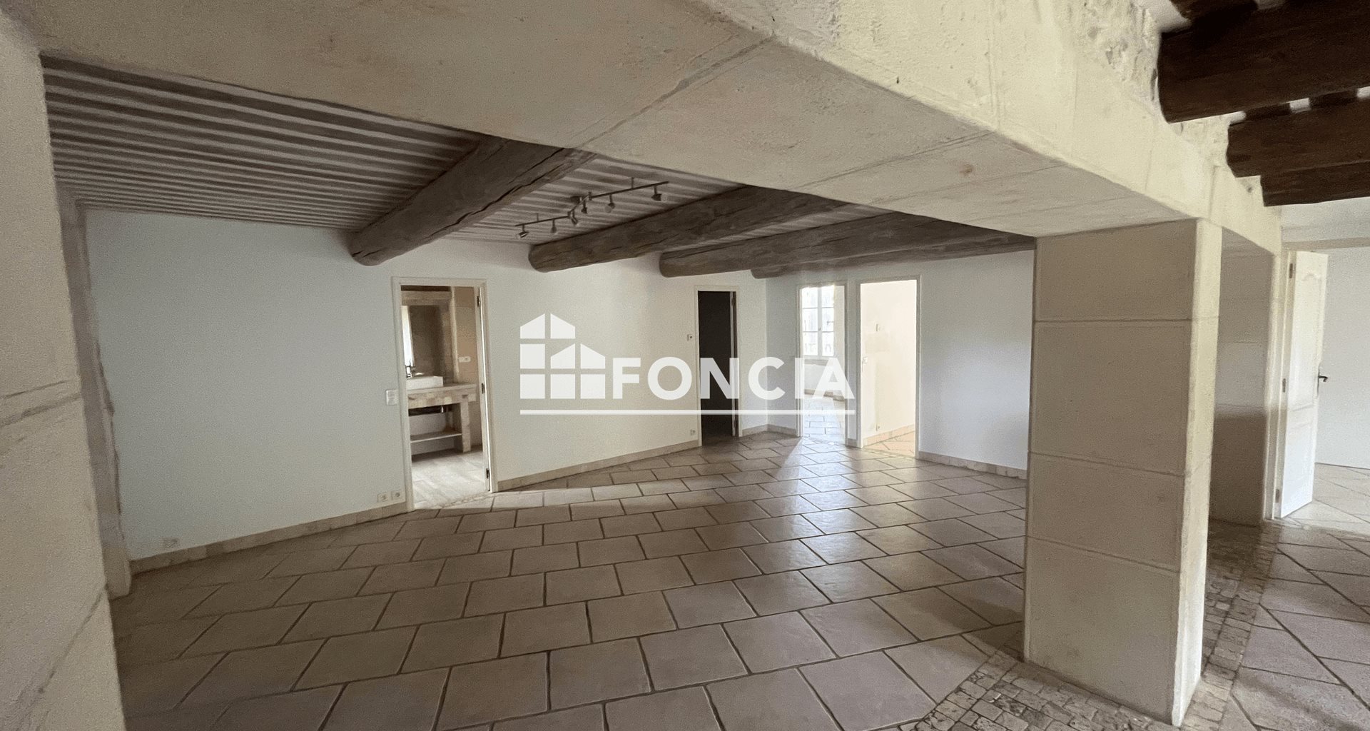 Appartement à louer, 116m², Montboucher-sur-Jabron