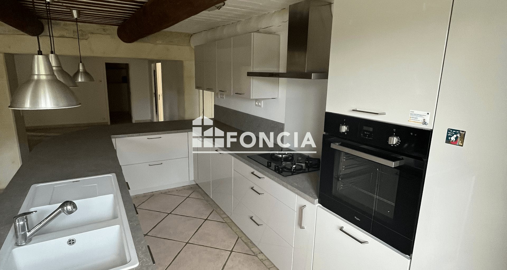 Appartement à louer, 116m², Montboucher-sur-Jabron