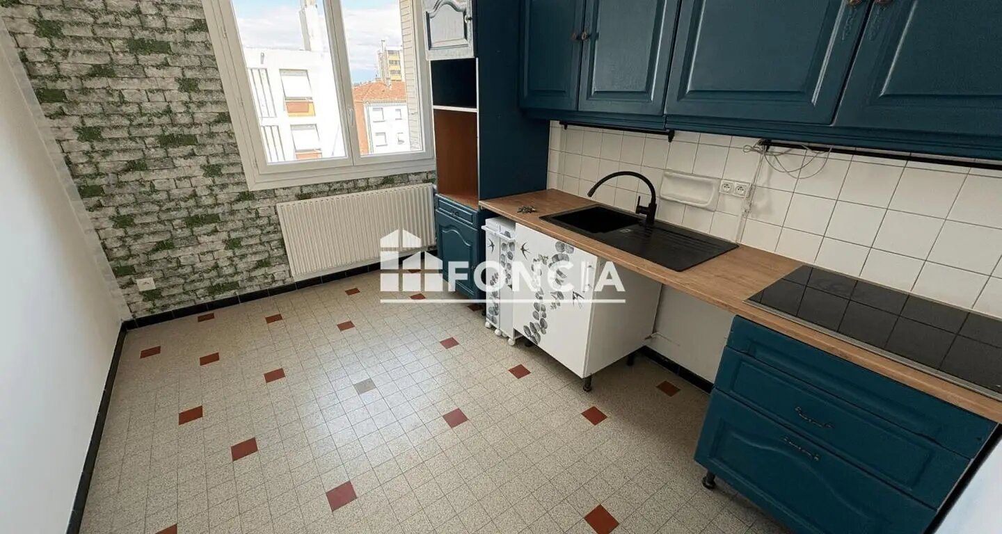 Appartement à louer, 75m², Tournon-sur-Rhône