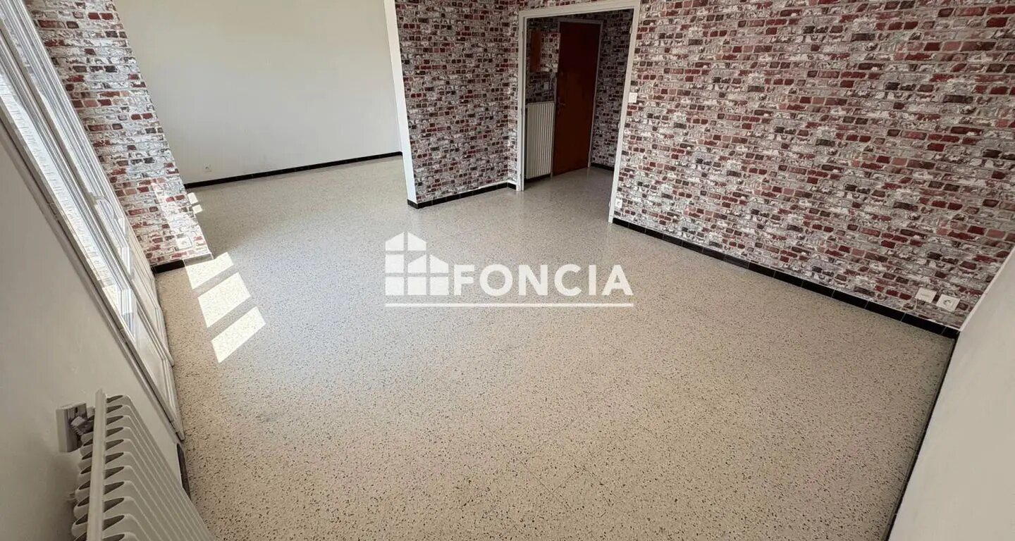 Appartement à louer, 75m², Tournon-sur-Rhône