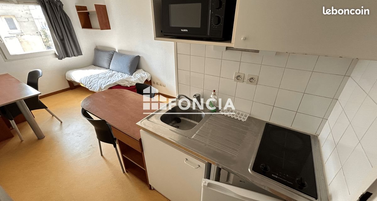 Appartement à louer, 17m², Valence