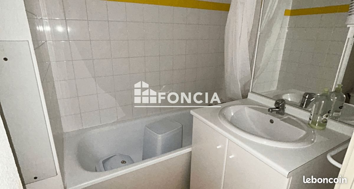 Appartement à louer, 17m², Valence