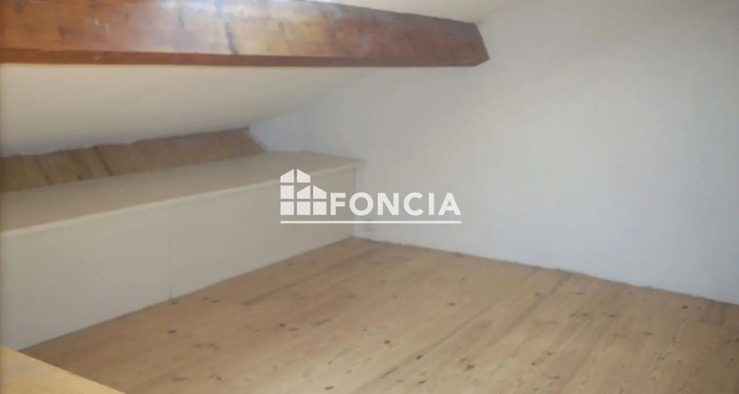 Appartement à louer, 41m², Saint-Péray