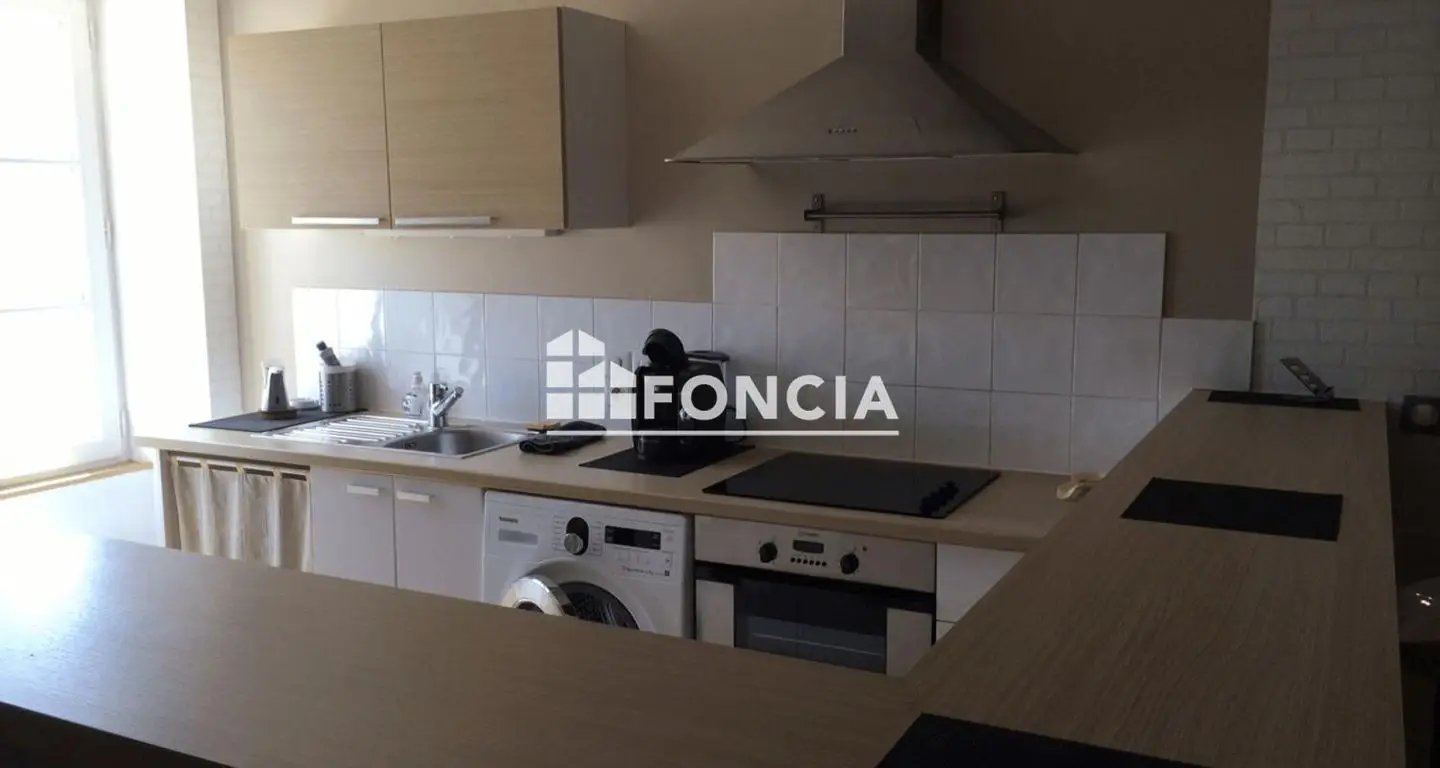 Appartement à louer, 103m², Montboucher-sur-Jabron