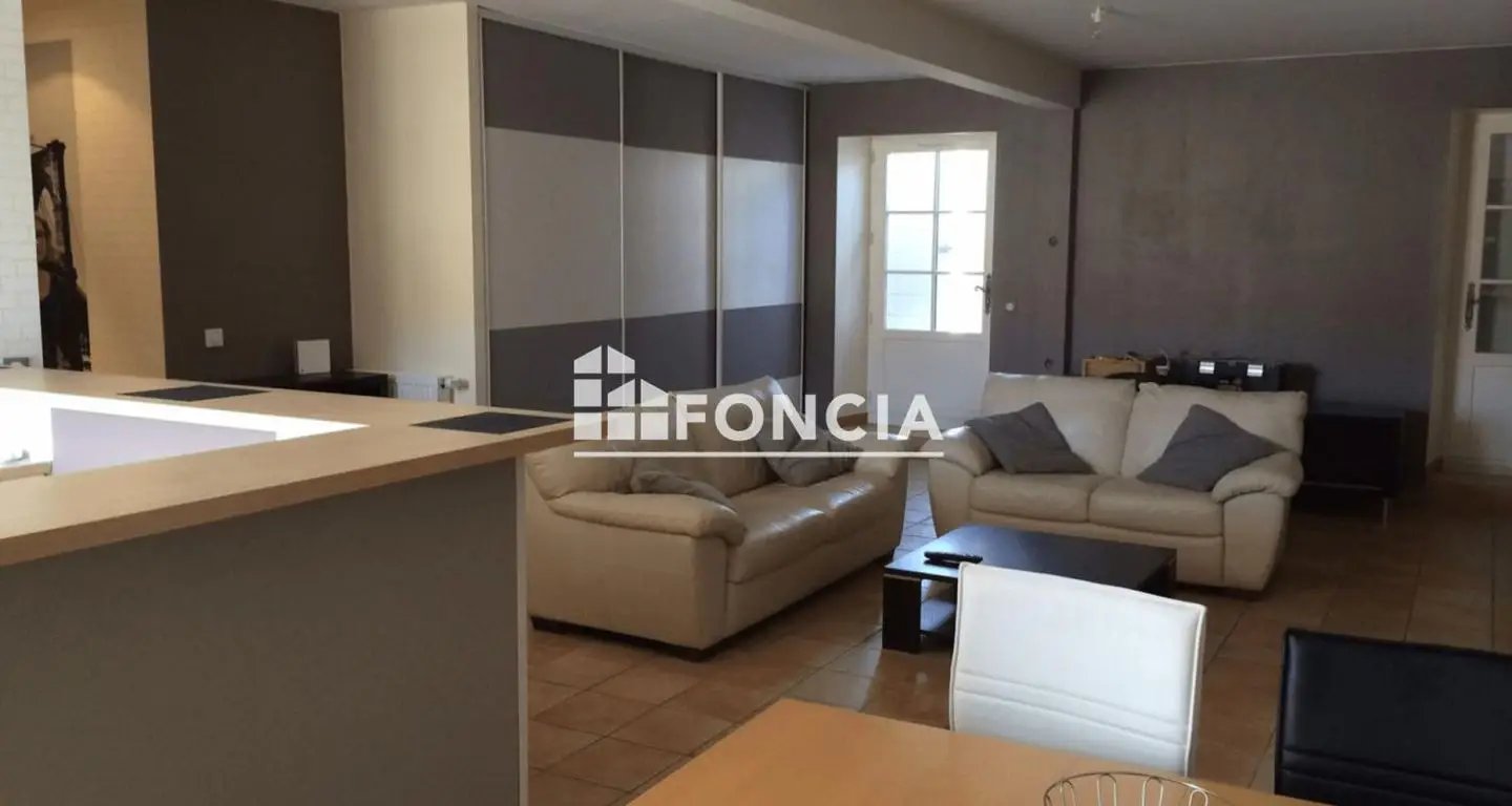 Appartement à louer, 103m², Montboucher-sur-Jabron