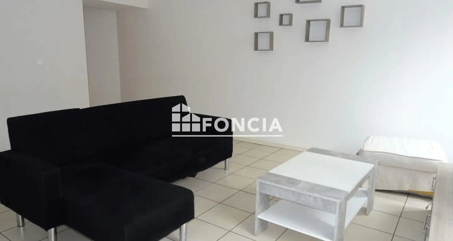 Appartement à louer, 68m², Vienne