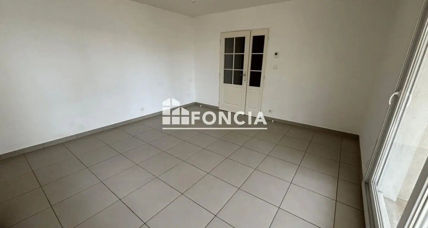 Appartement à louer, 54m², Montélimar